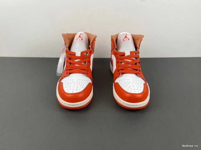 Mid  Clay    Cosmic Jordan 1 BQ6472-108 0517